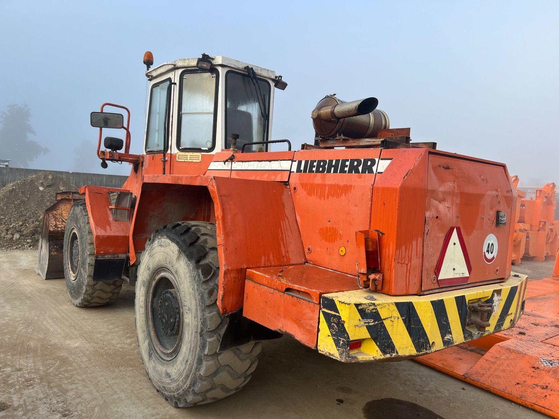Liebherr Escavatori: Pneulader Liebherr 541 ca 18 Tonnen – Usato da Niederbipp venduto da baggerch 5