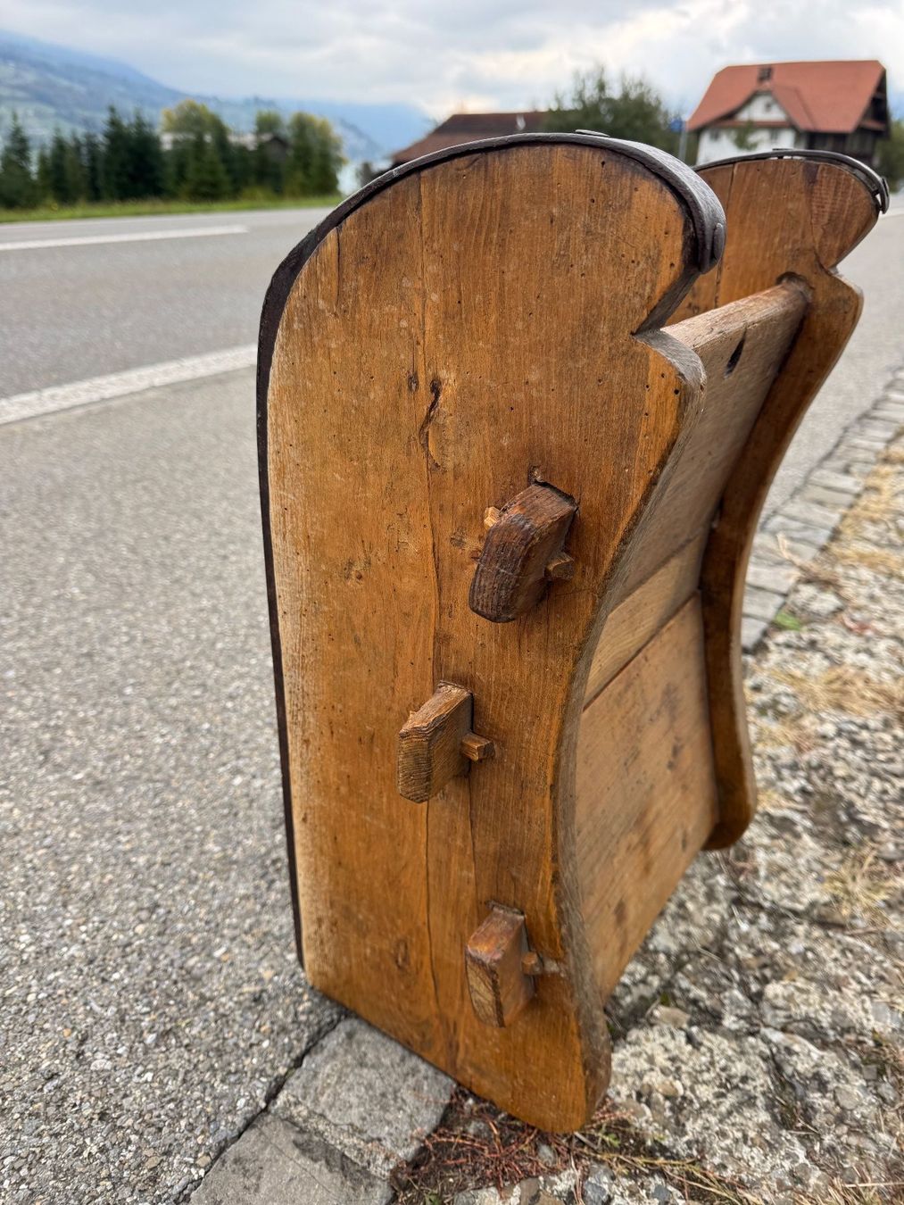 Slitta: Antiker Holzschlitten Sitz – Usato da Sachseln venduto da BONATI01 2