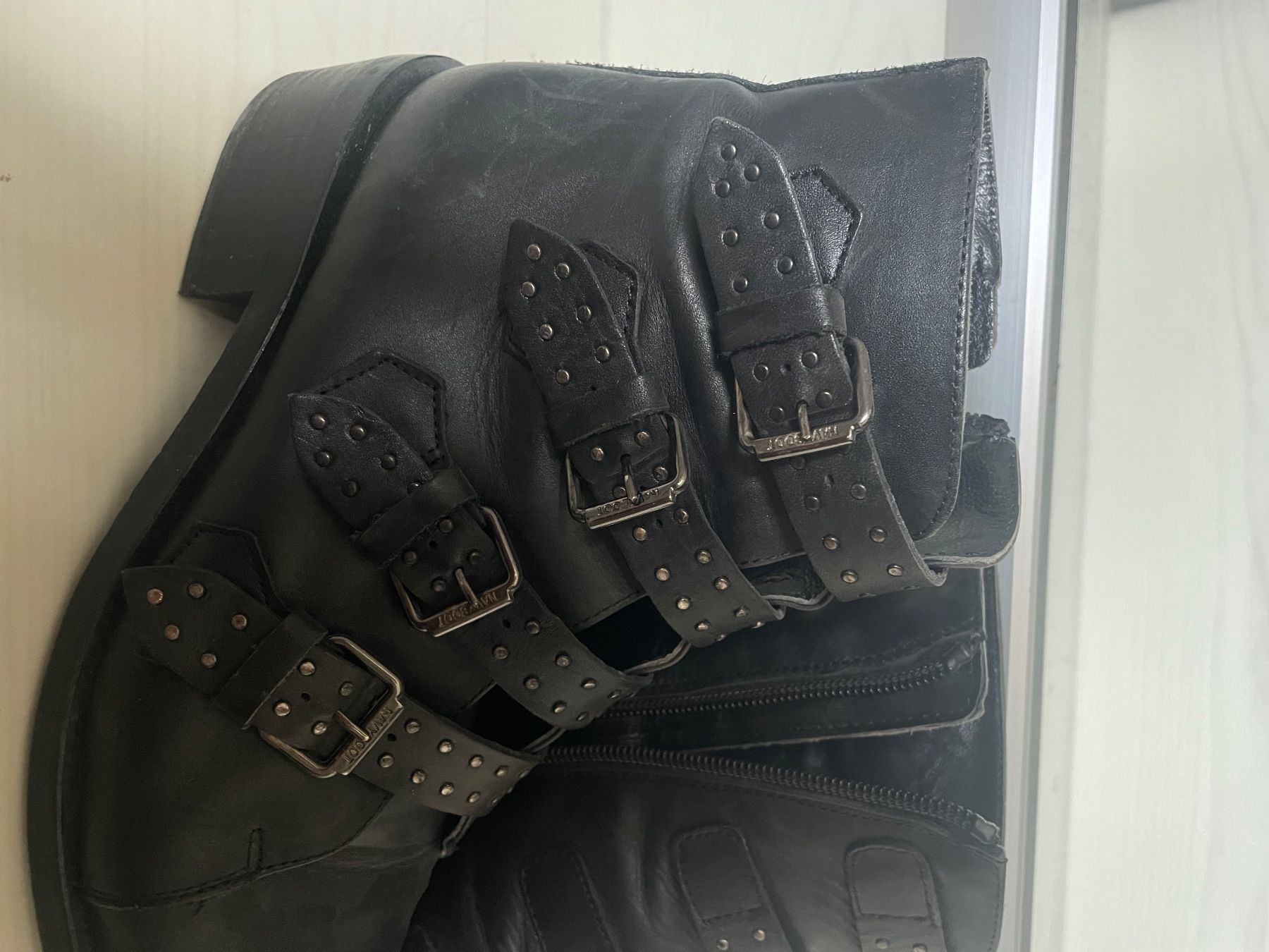 Navyboot Chaussures femmes: NAVYBOOT Boots / Stiefeletten, Schwarz – D'occasion à Zürich par tiiina4 3