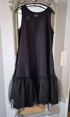 Plü Pluslavie Kleid Gr. M schwarz NEU