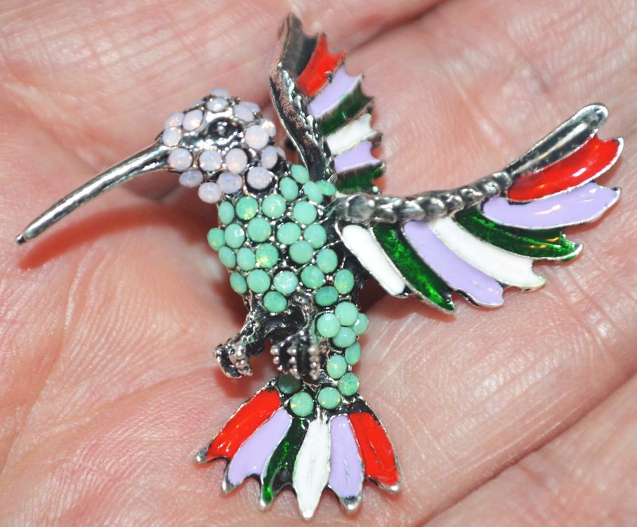 Broche Baleine Strass | Maison Des Broches