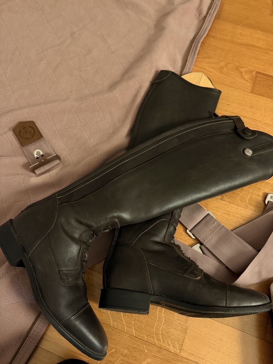 Scarpe da donna: Loesdau Reitstiefel – Usato da Buttikon SZ venduto da van_7nm5