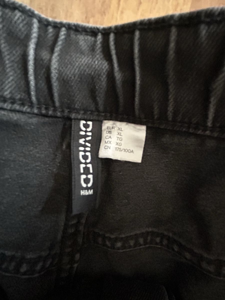 H&M Lotti di vestiti: H&M Divided Jeans Gr. 50  – Usato da Büetigen venduto da sasi11 3