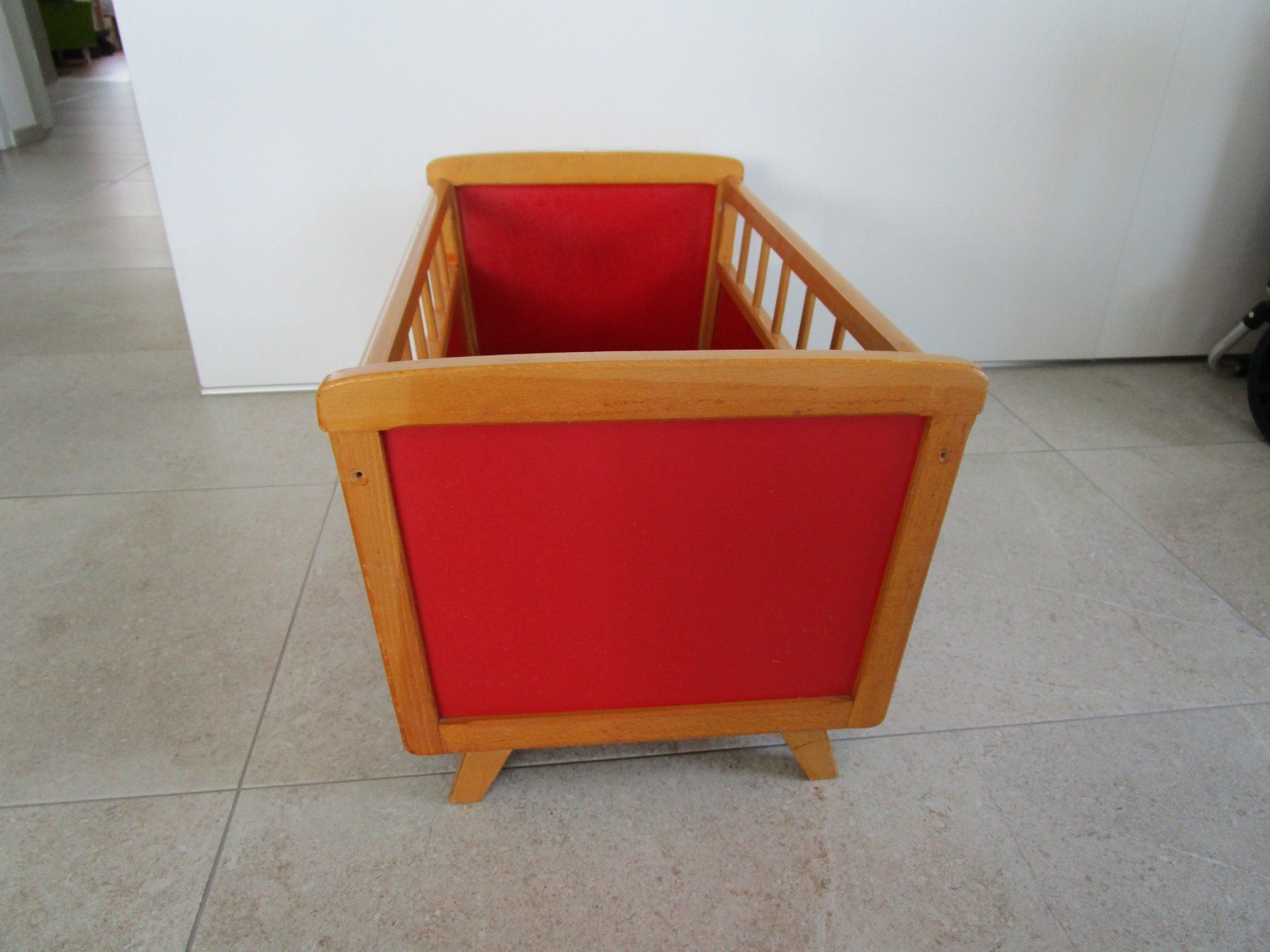 Giocattoli: Puppenbett – Usato da Grenchen venduto da Uhus15 2
