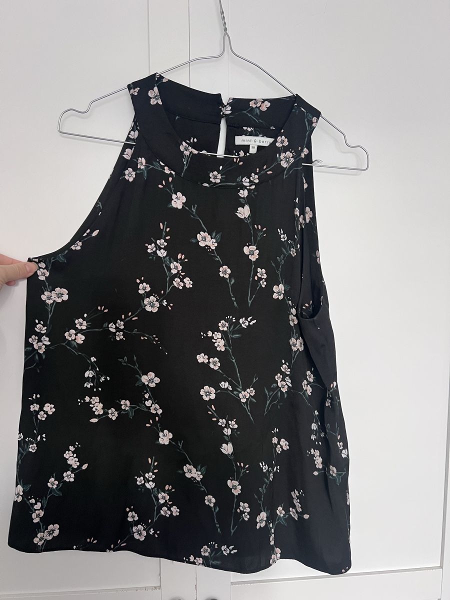 Mint & Berry Top: Top mint&berry – Usato da Pregassona venduto da kat_zh5d