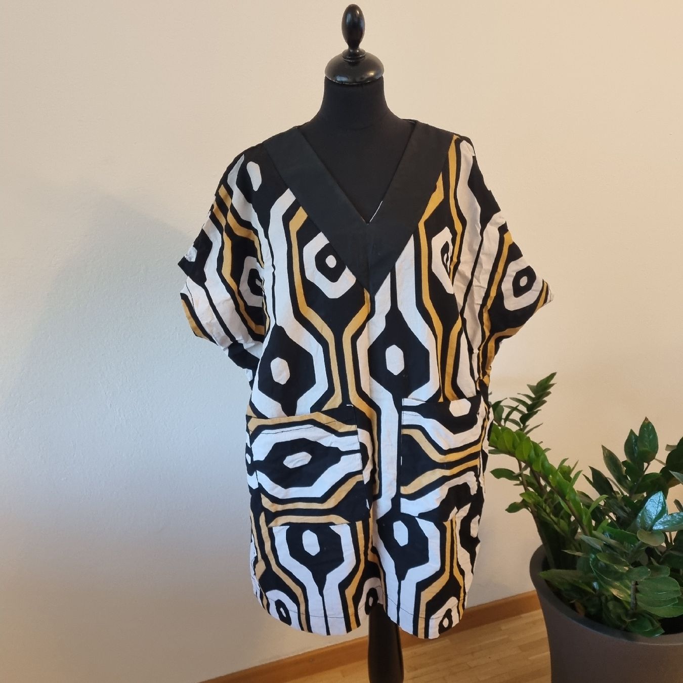 Vestiti: Afrikanische Kleid – Usato da Biel/Bienne venduto da Ressourceraum 2