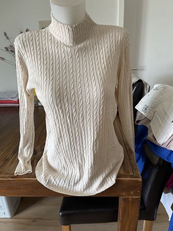 Pull femme Laura Berlucchi  col roulé  46 pure soie beige 