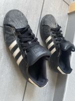 Adidas Superstar 44 2/3