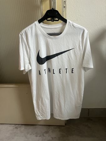 Nike Athlete T-Shirt, Grösse M