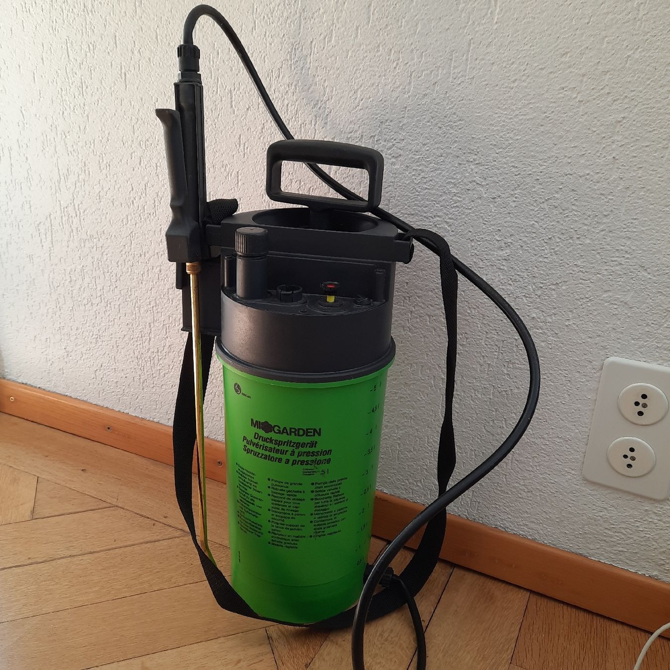 Tecnologia medica: Miogarden Druckspritzgerät, 5L - Top Zustand! – Usato da olten venduto da Laterne50