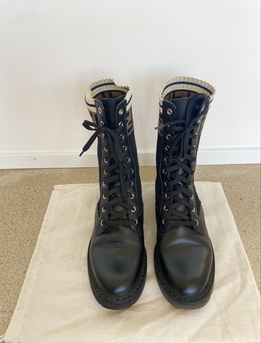 Fendi Scarpe da donna: FENDI Stiefel Rockoko Boots – Usato da Stäfa venduto da Nicole093 3
