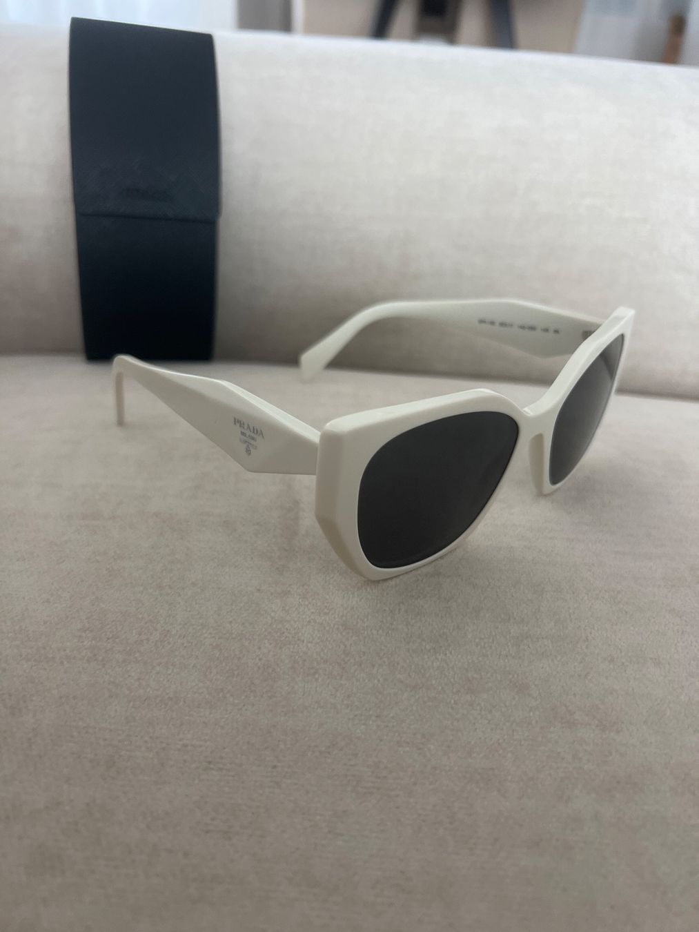 Prada Brillen & Gläser: PRADA Sonnenbrille – Neu (gemäss Beschreibung) aus Rotkreuz von car_9rt7