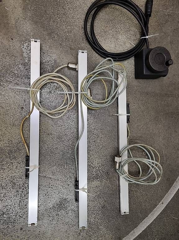 Lampade: Zu Verkaufen Glasmassstäbe – Usato da Thörigen venduto da Exeo211
