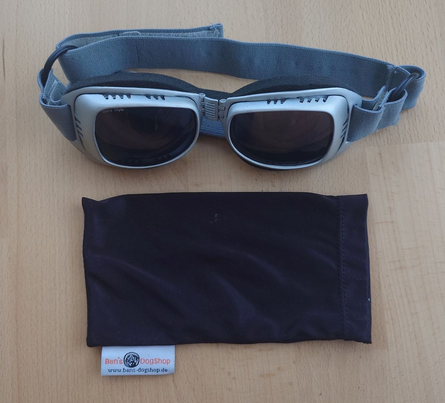 Lunettes & Verres: Hunde Sonnen-/ Wind- Brille – D'occasion à Arth par steppewolf 1