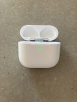 APPLE AIRPODS 4 CASE