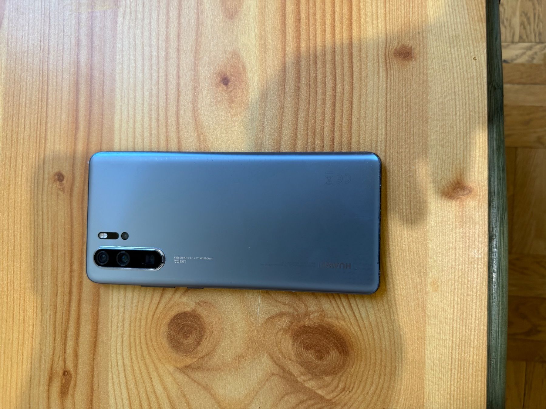 Huawei Telefoni cellulari / Smartphones: Huawei P30 Pro – Usato da Le Grand-Saconnex venduto da mordjane1996 3