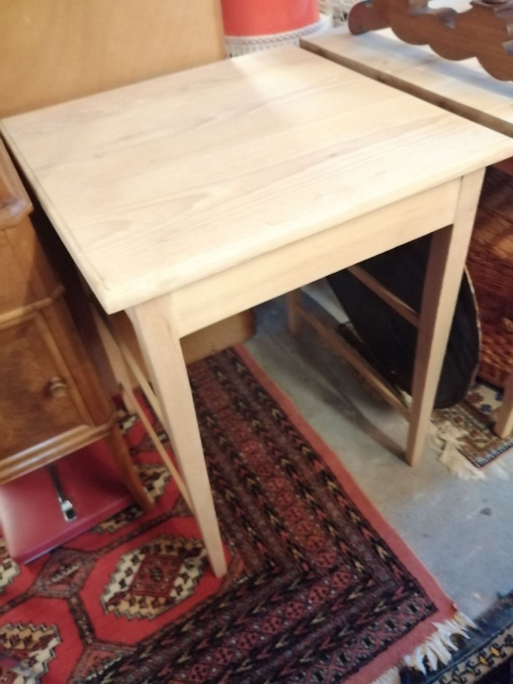 Tavoli: Tisch klein massiv Holz Buche – Usato da Malters venduto da WerkstattBurch