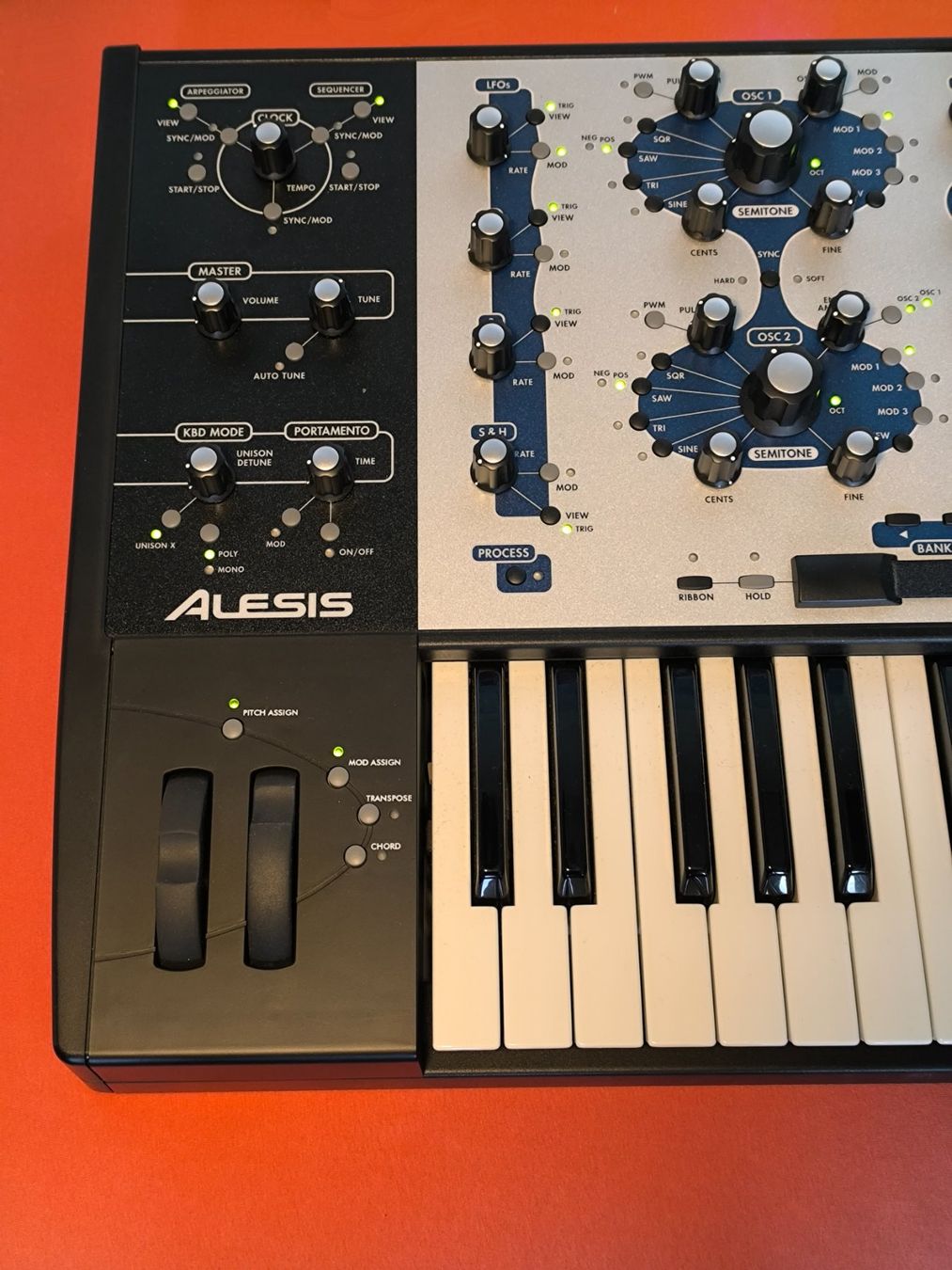 Alesis Strumenti musicali: Alesis A6 Andromeda mit Case aus Erstbesitz – Usato da Feusisberg venduto da Kicki355 3