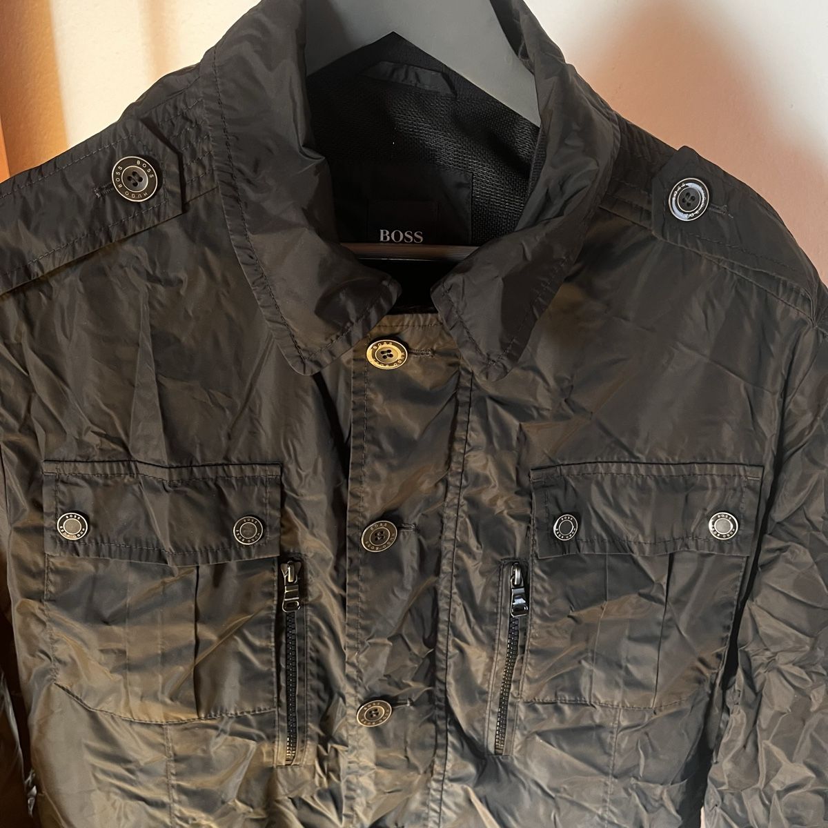 Hugo Boss Giacche: Hugo Boss Windbreaker – Usato da Diepflingen venduto da ldvintagestreetwear 3