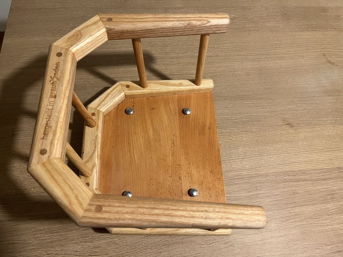 Schlitteln: Kindersitz für Schlitten – Gebraucht aus Arlesheim von PhFE