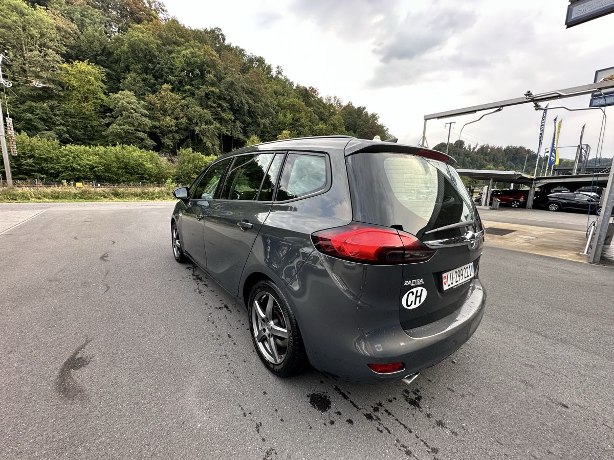 Opel Automobili: Opel Zafira C 20DTJ frisch mfk 7 Plätzer – Usato da Ettiswil venduto da Simi_man 2