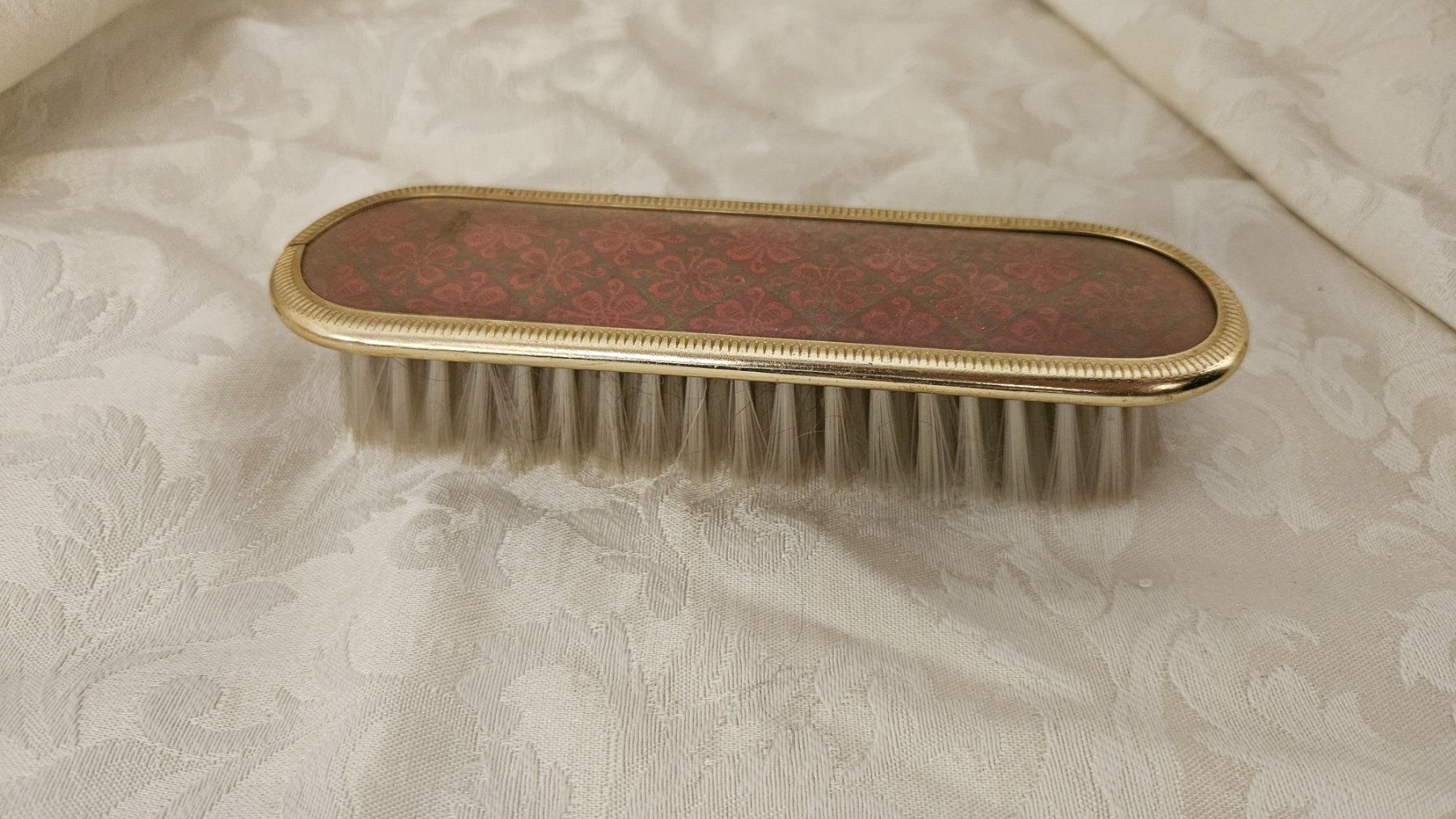 Sonstige Haarpflege: Spazzola di un vecchio set da toeletta – Gebraucht aus Melano von H-Sara