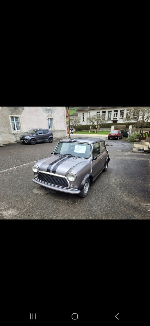 Mini Autos: mini austin 1000 (1981) – Defekt aus Court von Allan18 1
