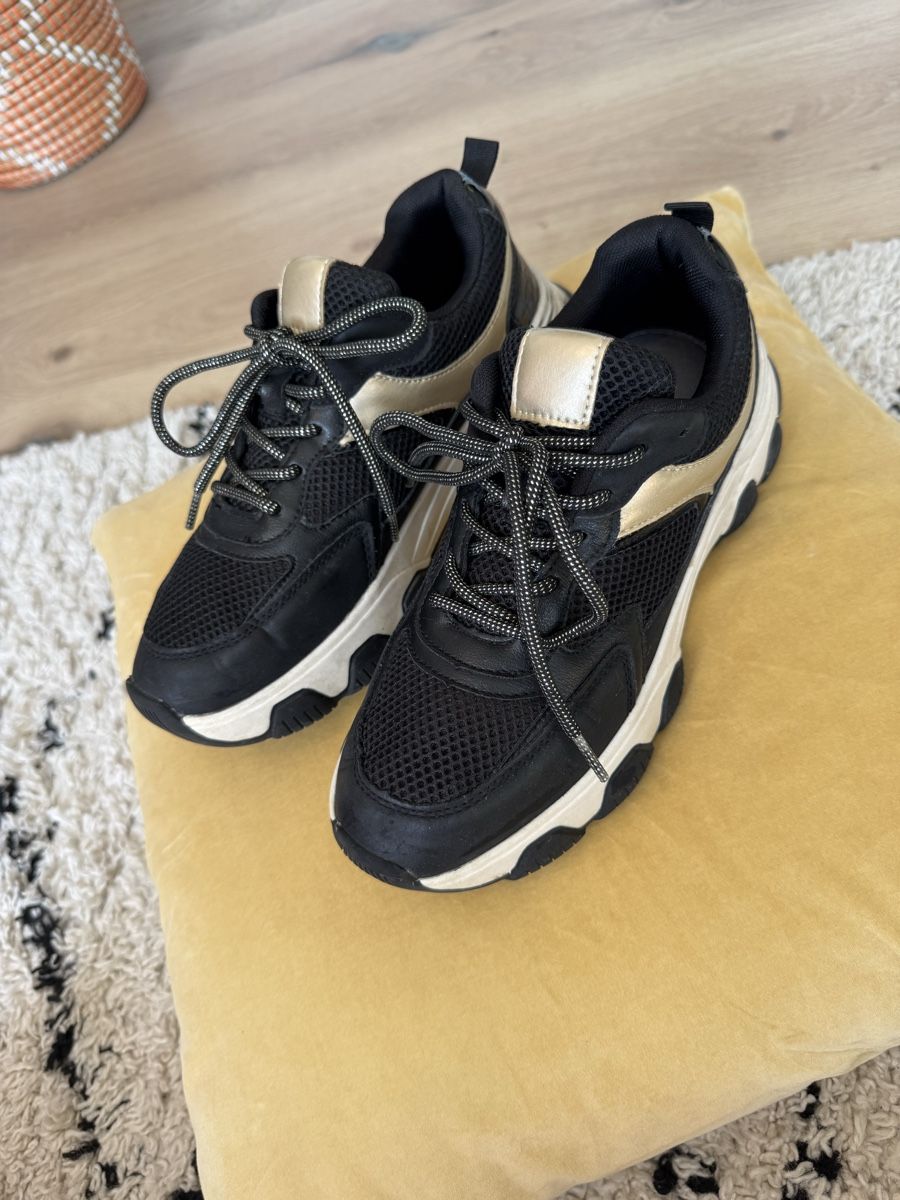 Zara Scarpe da donna: Zara Sneaker Grösse 38 – Usato da Buchs ZH venduto da crazyhandbaggirl123 1