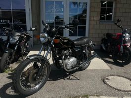TRIUMPH Bonneville 750