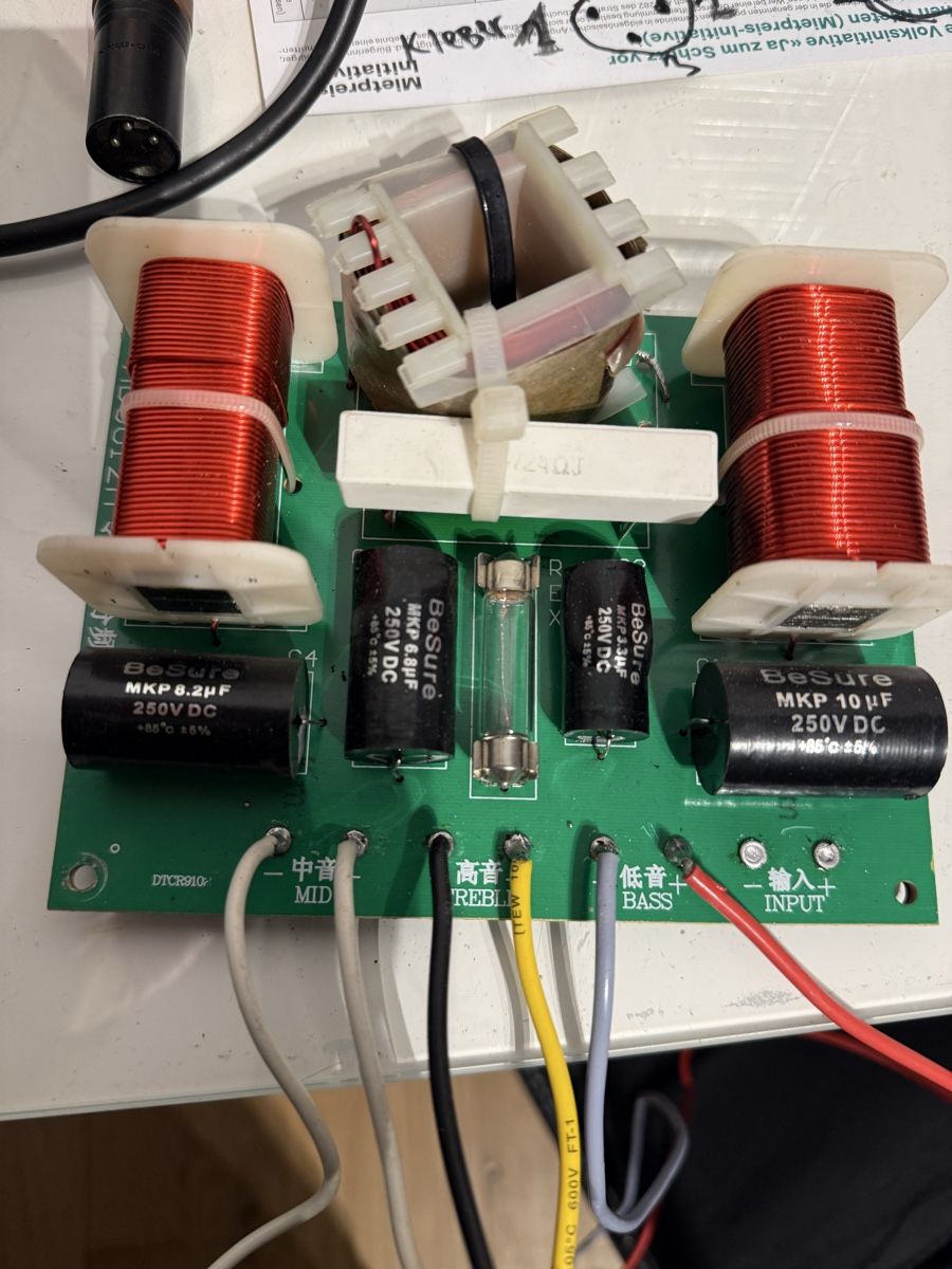 Casse acustiche: Frequenzweiche 3 Weg – Usato da Nebikon venduto da Electrovoice10