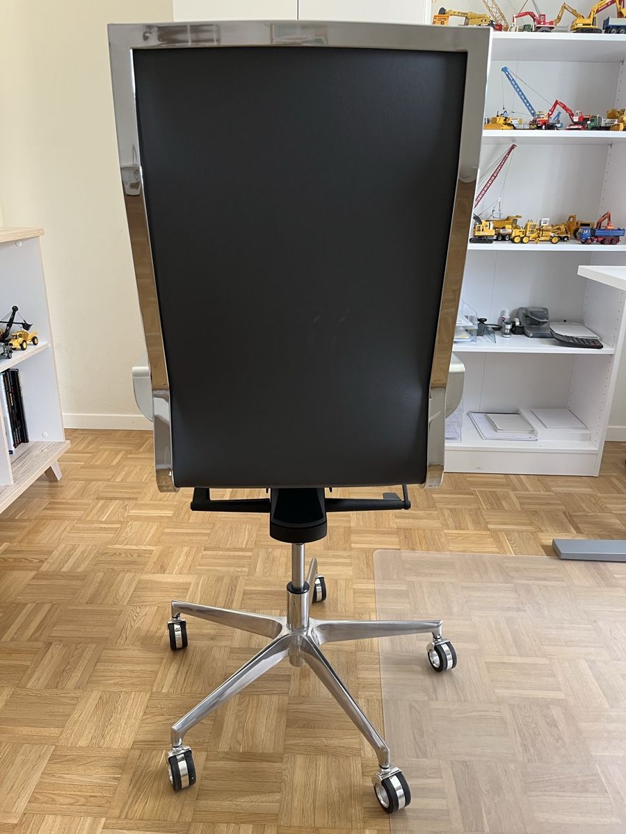 Chaises: Bürostuhl – D'occasion à Unteriberg par tanjaa008 1