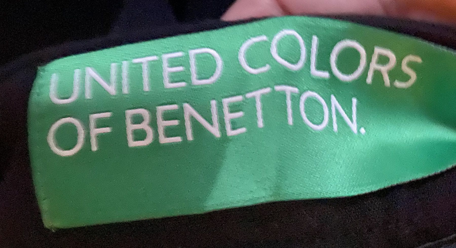 Benetton Pantaloni: Klassich elegante schwarze Hose Grösse 36 – Nuovo (secondo la descrizione) da Grindelwald venduto da SumsiBiene 4