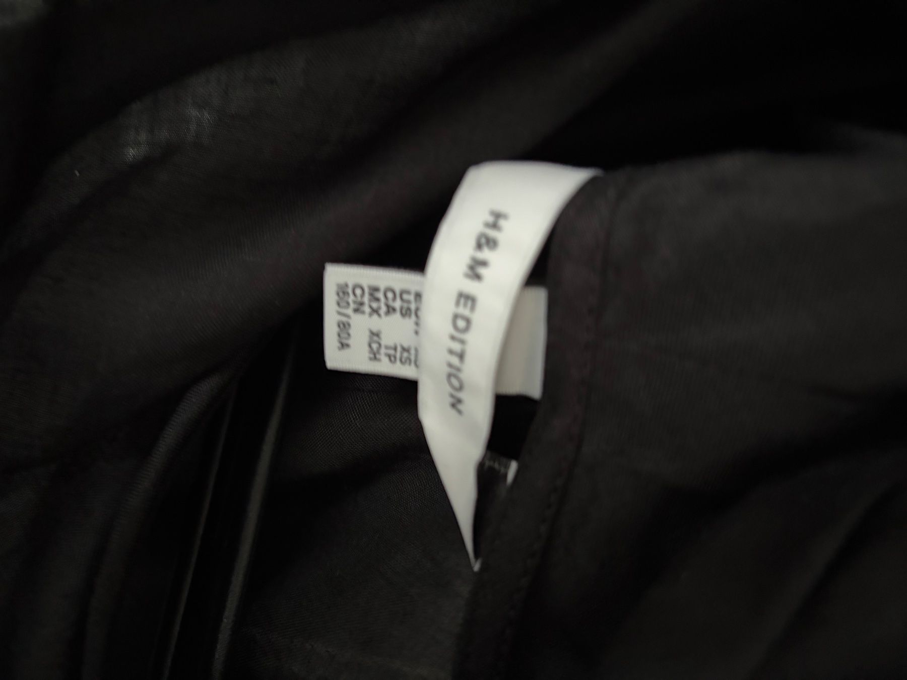 H&M Top: H&M Edition Top xs – Nuovo (secondo la descrizione) da Fehraltorf venduto da freeform2020 2