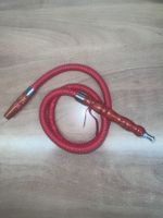 Shisha Schlauch rot aus Holz und Leder