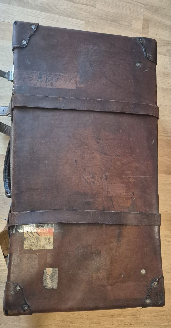 Valigie: Koffer – Usato da Moutier venduto da Maria1704