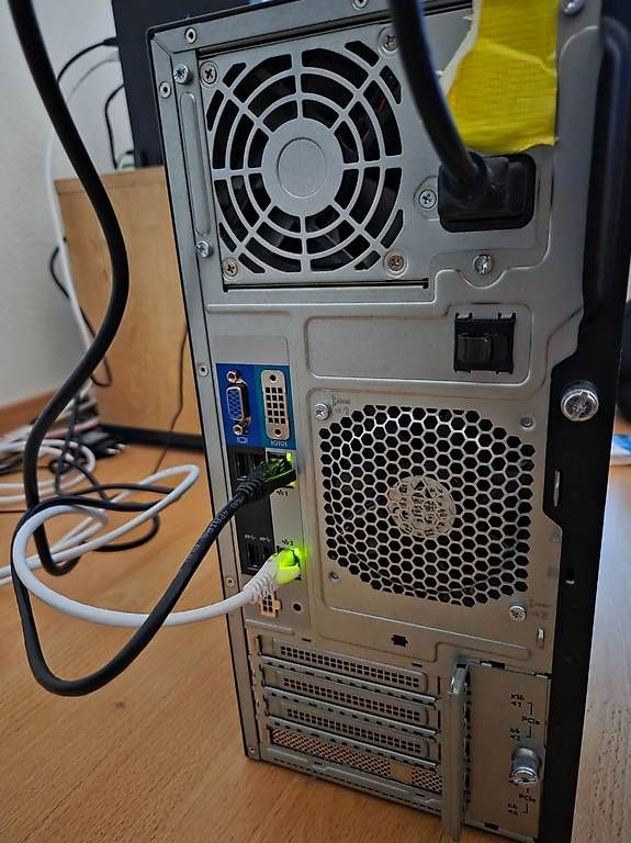 Server: HP Proliant ML30 G10 Server, 32gb, 16tb – Usato da Carouge GE venduto da EdoLiver 3