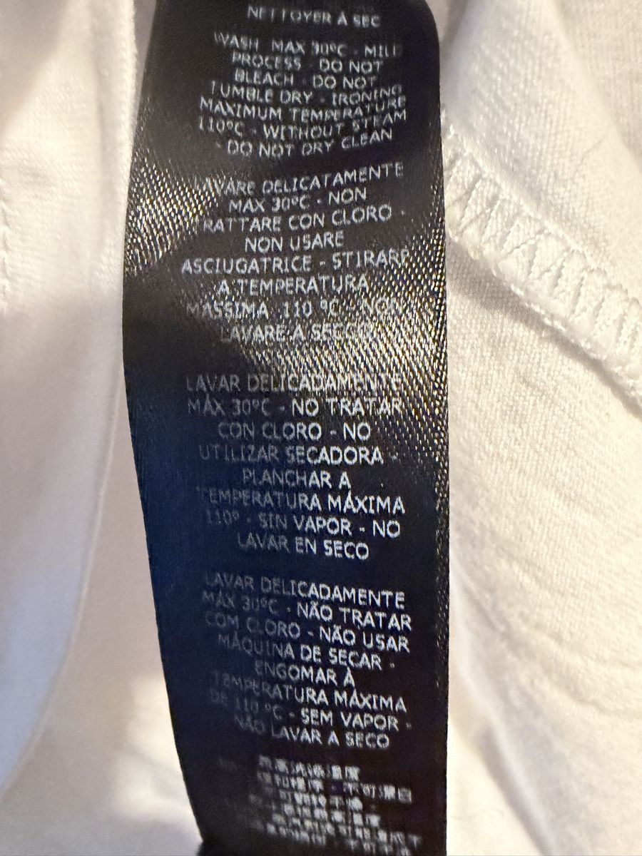 Balmain T-shirt: Maglietta Balmain Paris bianca taglia M macchie – Usato da Lugano venduto da can_xdd8 7