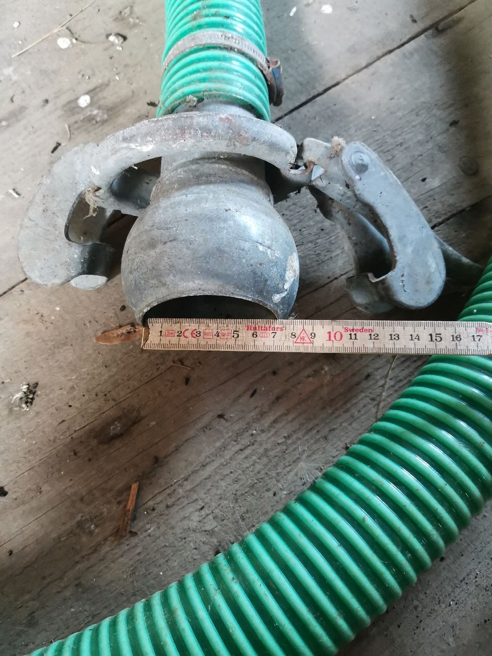 Macchine per la distribuzione dei liquami: Jauche Schlauch mit Bauer Anschluss  – Usato da Schenkon venduto da Steyr30 1