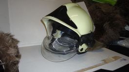 Casque pompier / Feuerwehr helm ORIGINAL