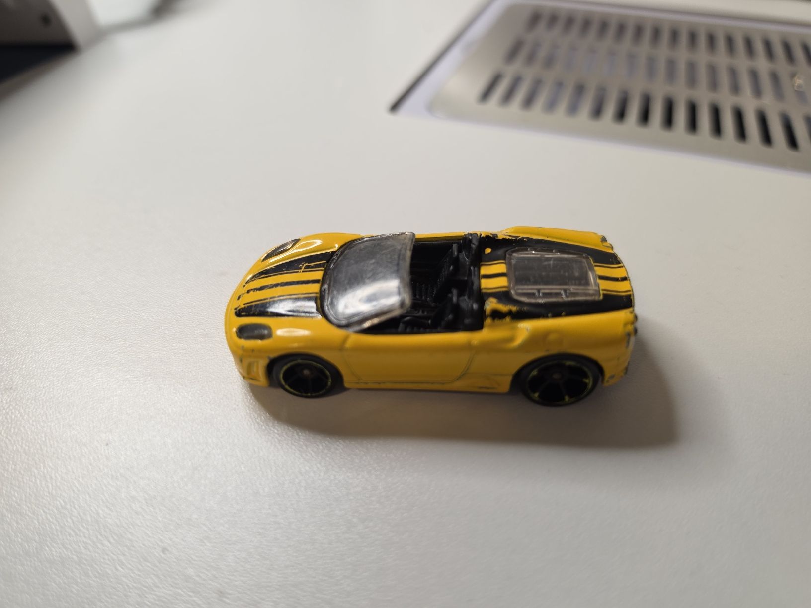 Hot Wheels Voitures modèles: Hot wheels ferrari  – D'occasion à Rupperswil par Borislav22