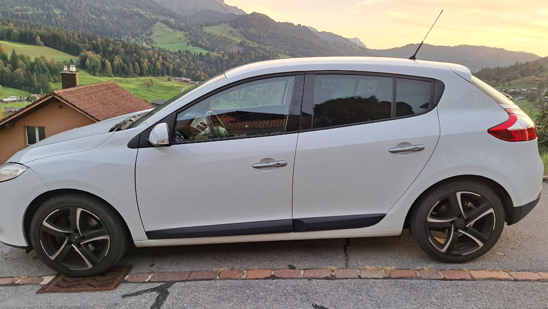 Renault Autos: Renault Megane 3 – D'occasion à Schwarzenberg LU par lab_7frs 1