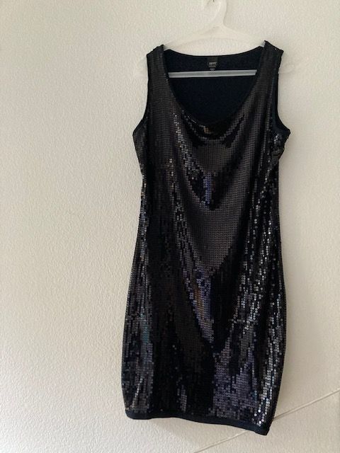 Esprit Vestiti: Pailletten-Kleid von Esprit, Grösse L – Nuovo (secondo la descrizione) da Horgen venduto da Willdichhaben