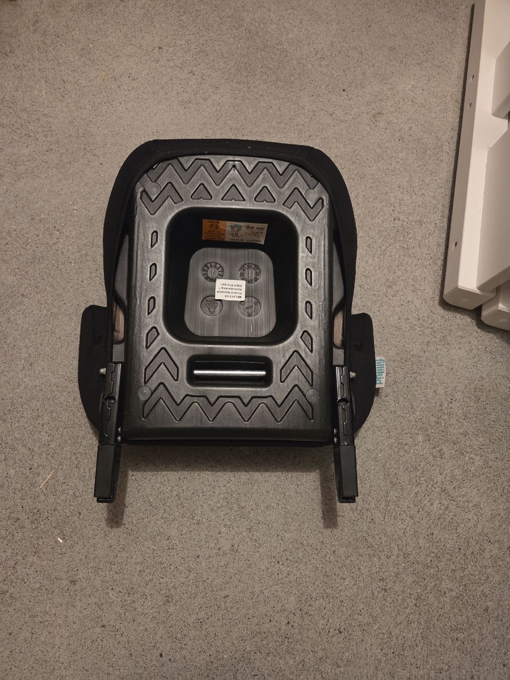 Auto-Kindersitze: Auto Kindersitzerhöhung mit Isofix – Gebraucht aus Root von Melissa011113 3