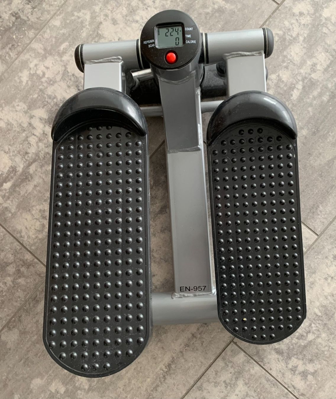Hometrainer: Sportgerät – Gebraucht aus Frauenfeld von  3