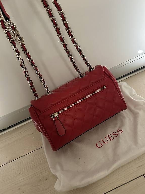 Borse da donna: Guess Est. 1981 – Nuovo e nell'imballaggio originale da Balerna venduto da bfa_x265 2