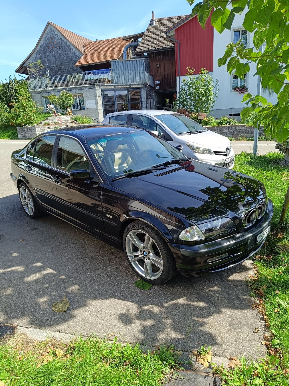 BMW Autos: BMW 323i E46 – D'occasion à Bäretswil par ale_lg6c 5