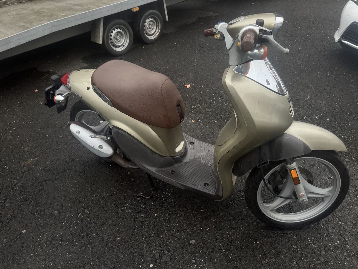 Yamaha Scooters: Yamaha  – Gebraucht aus luzern von bbbb 5