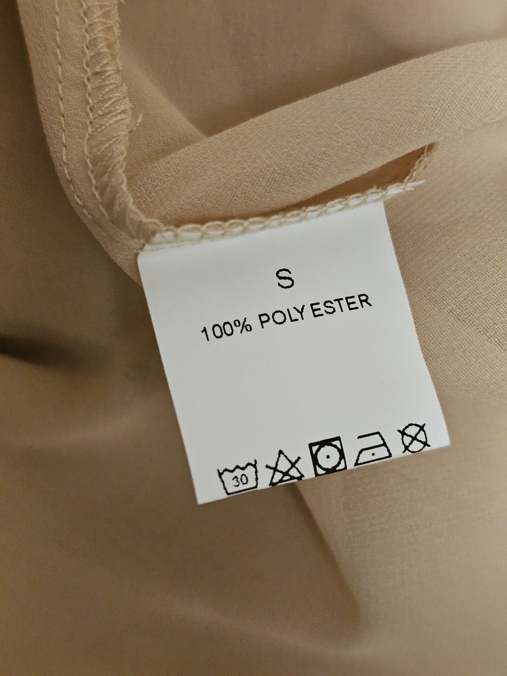 Camicette: Elegante Damenbluse Nude Beige mit Bindeband Gr. S – Usato da Urdorf venduto da ole_mrp9 5