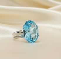 Moderner Silberring (925) mit Swiss Blue Topas - NEU