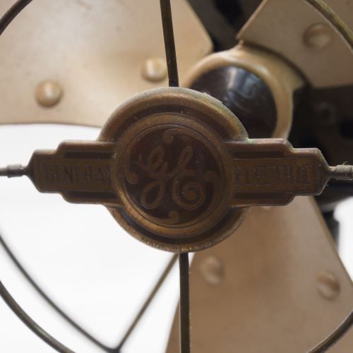 Sonstiges zum Sammeln & Seltenes: Ventilator General Electric – Neu (gemäss Beschreibung) aus Schalunen von schwabspielautomaten 2